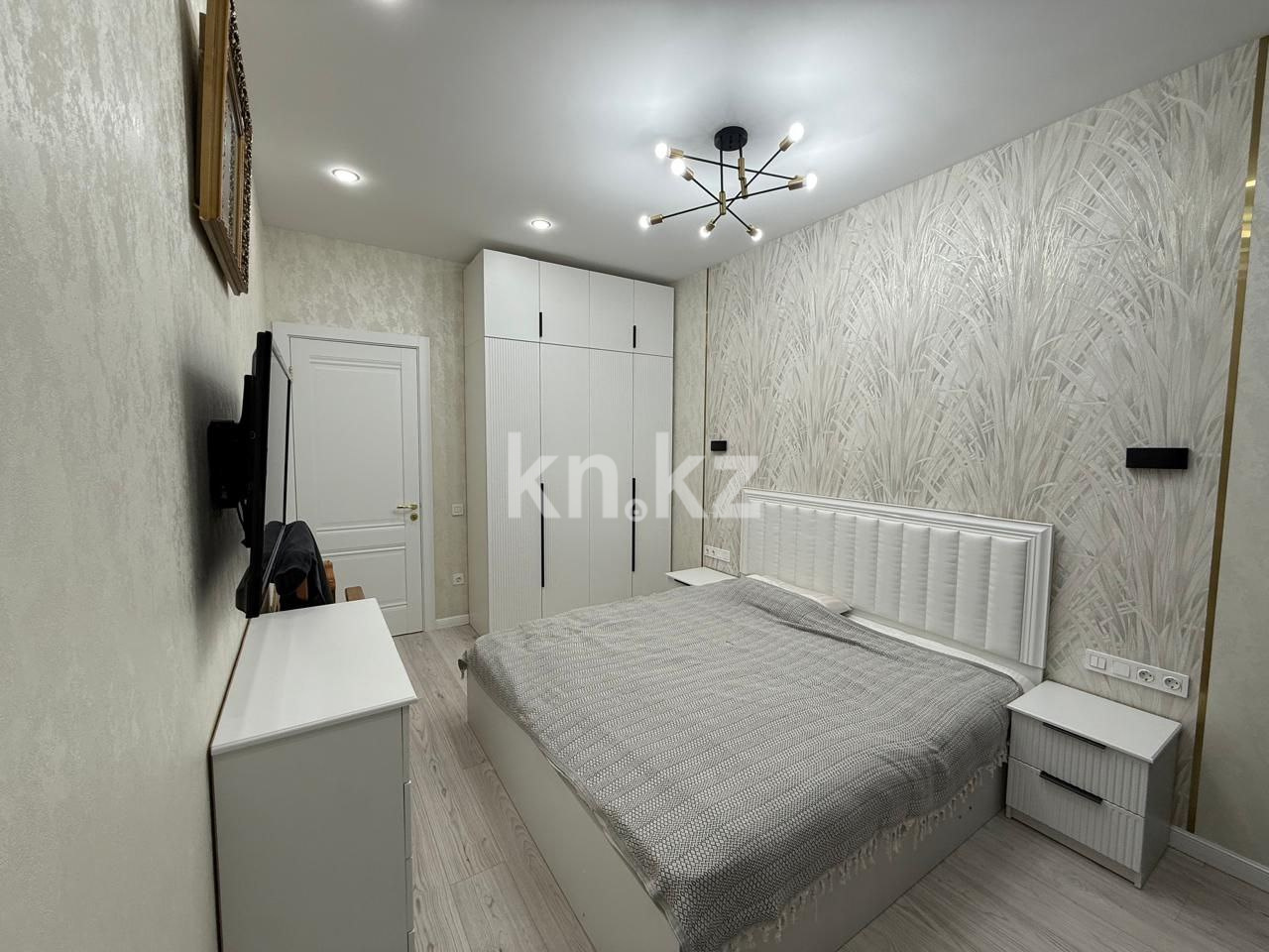 Продажа 4-комнатной квартиры, 122 м², ул. Кулкыбаева, дом  62 - Продажа  четырехкомнатных квартир в Караганде фото 16 из 22