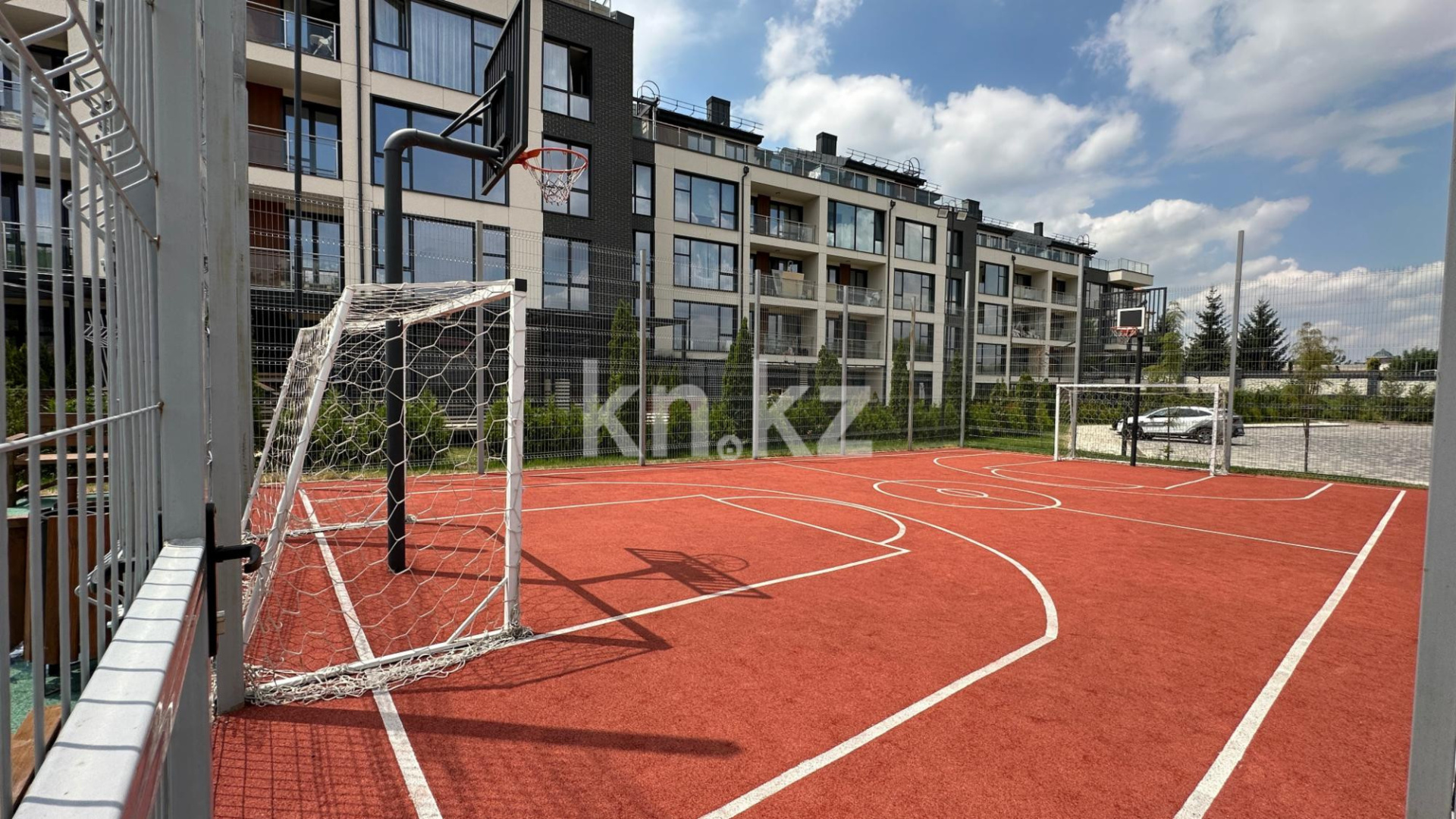 Продажа 4-комнатной квартиры, 220 м², ул. Жамакаева, дом  252 в Алматы - фото 18