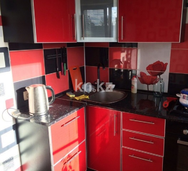 Аренда 1-комнатной квартиры, 32 м², мкр-н Казахфильм, дом  7 - ул. Исиналиева - Аренда квартиры помесячно в Алматы фото 1 из 3