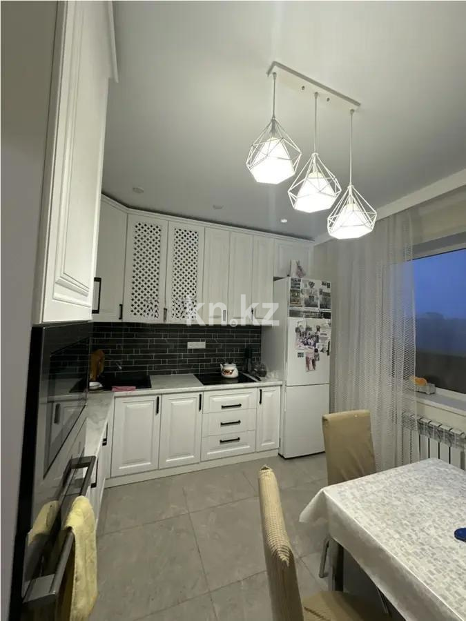 Продажа 3-комнатной квартиры, 92 м² - Продажа трехкомнатных квартир в Караганде - страница 2 фото 2 из 5