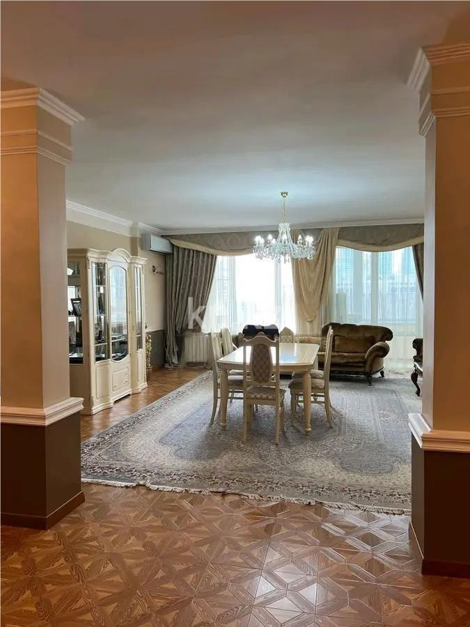 Продажа 4-комнатной квартиры, 200.4 м², ул. Кунаева, дом  14 - Продажа  четырехкомнатных квартир в новостройках Астаны без посредников фото 1 из 6