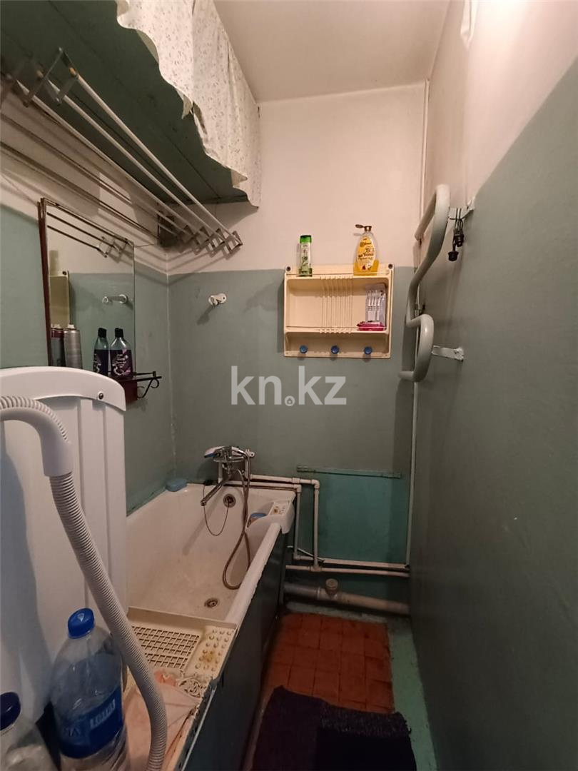 Продажа 3-комнатной квартиры, 48 м², мкр-н 22 в Караганде - фото 13