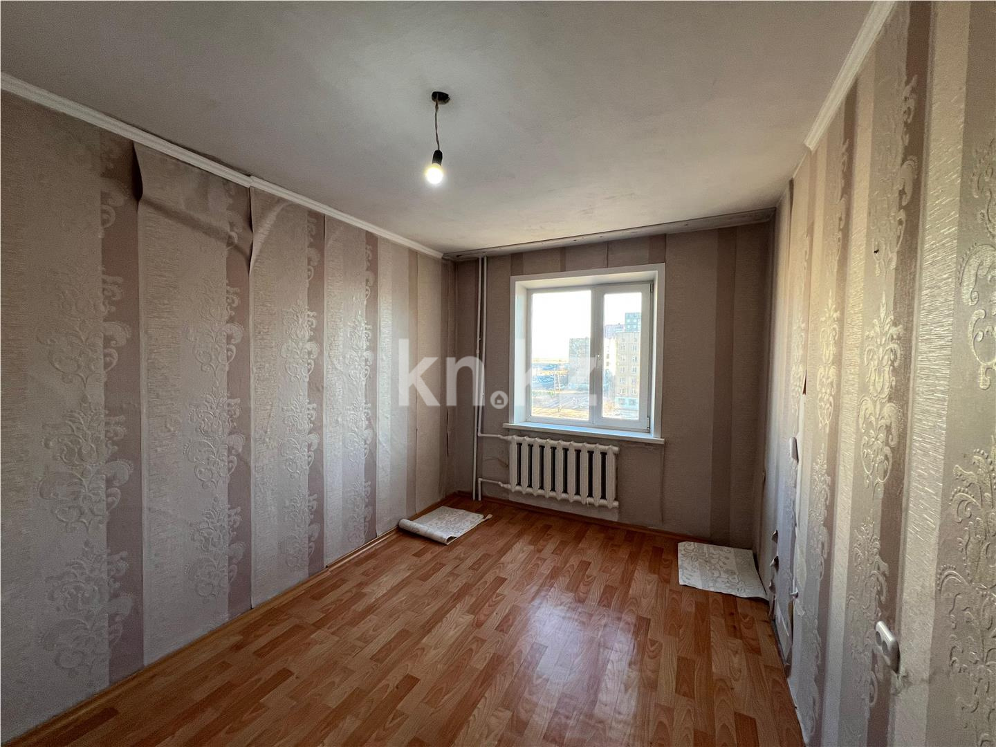 Продажа 3-комнатной квартиры, 63 м², мкр-н Голубые Пруды, дом  10 - Продажа  трехкомнатных квартир в Караганде фото 4 из 12