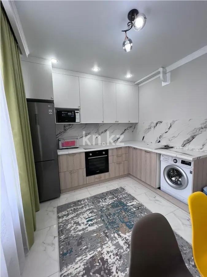 Продажа 2-комнатной квартиры, 70 м², ул. Е-15, дом  13 - Продажа  двухкомнатных квартир в новостройках Астаны без посредников фото 1 из 4