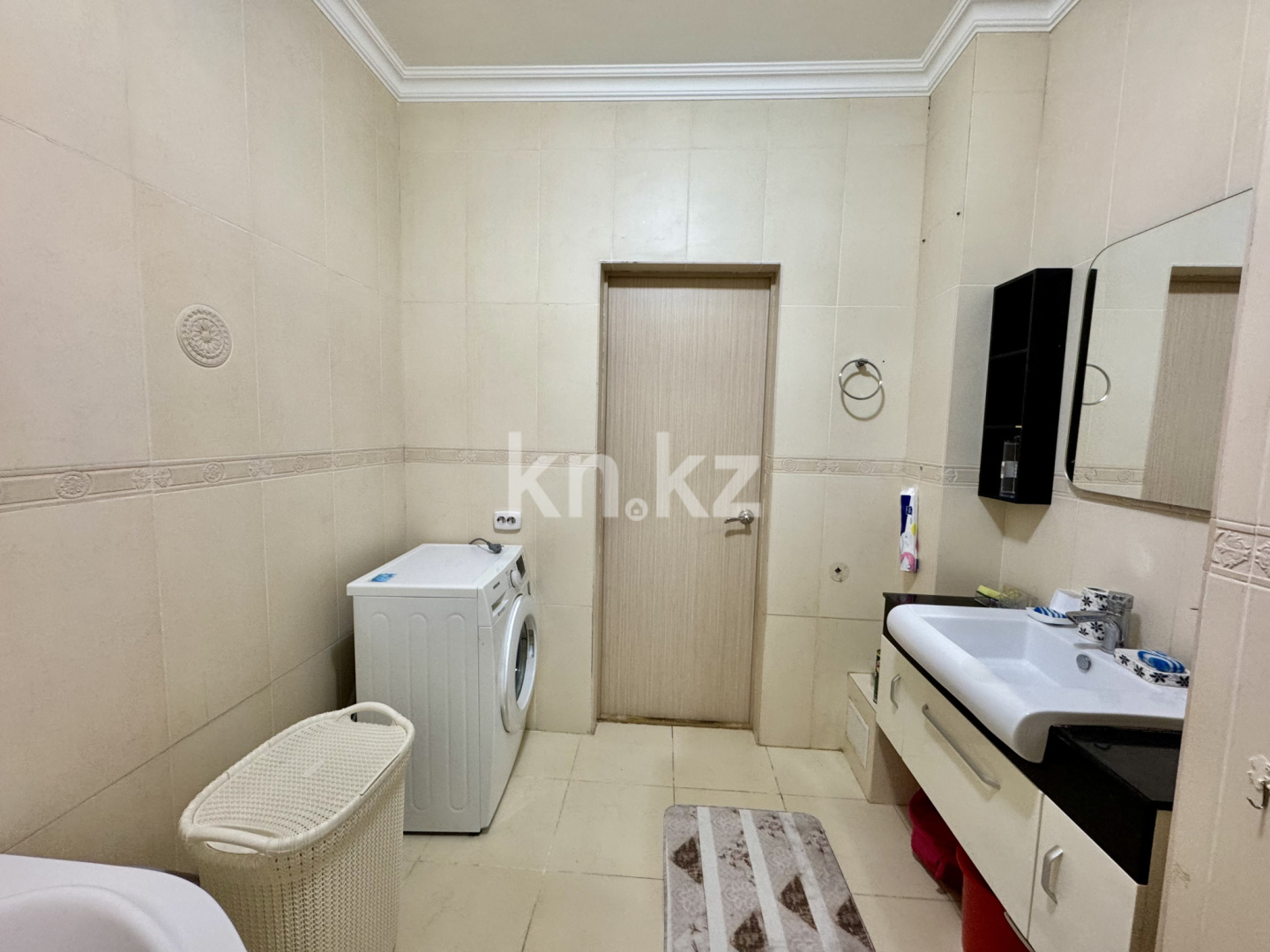 Продажа 2-комнатной квартиры, 77.3 м², пр. Республики, дом  40 - Продажа  двухкомнатных квартир в Караганде фото 9 из 16