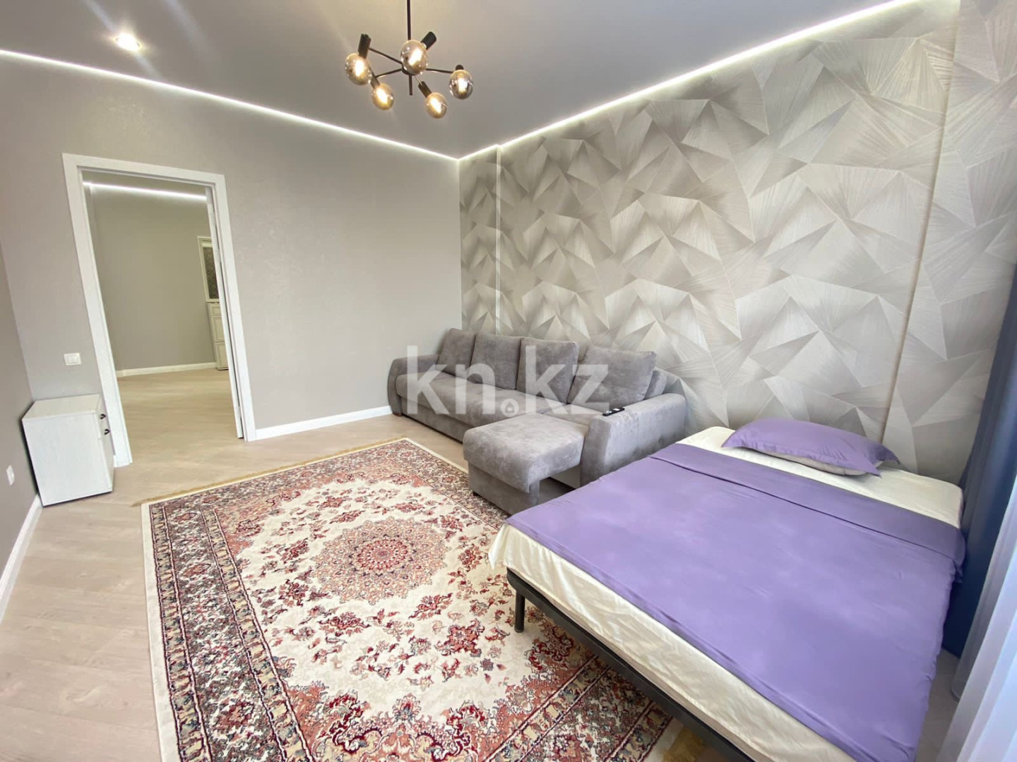 Аренда 2-комнатной квартиры посуточно, 76 м², пр. Кабанбай батыра, дом  64 - ул. Рыскулова - Аренда квартир посуточно в Астане с фото фото 3 из 5