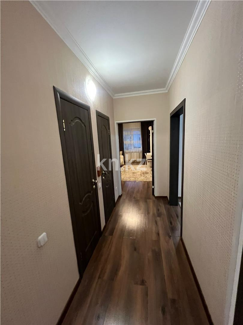 Продажа 3-комнатной квартиры, 98 м², пр. Шахтеров - Продажа  трехкомнатных квартир в Караганде фото 11 из 19