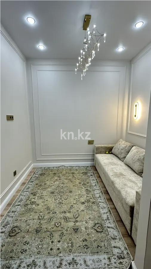 Продажа 2-комнатной квартиры, 40 м², пр. Тауелсыздык, дом  25/2 в Астане