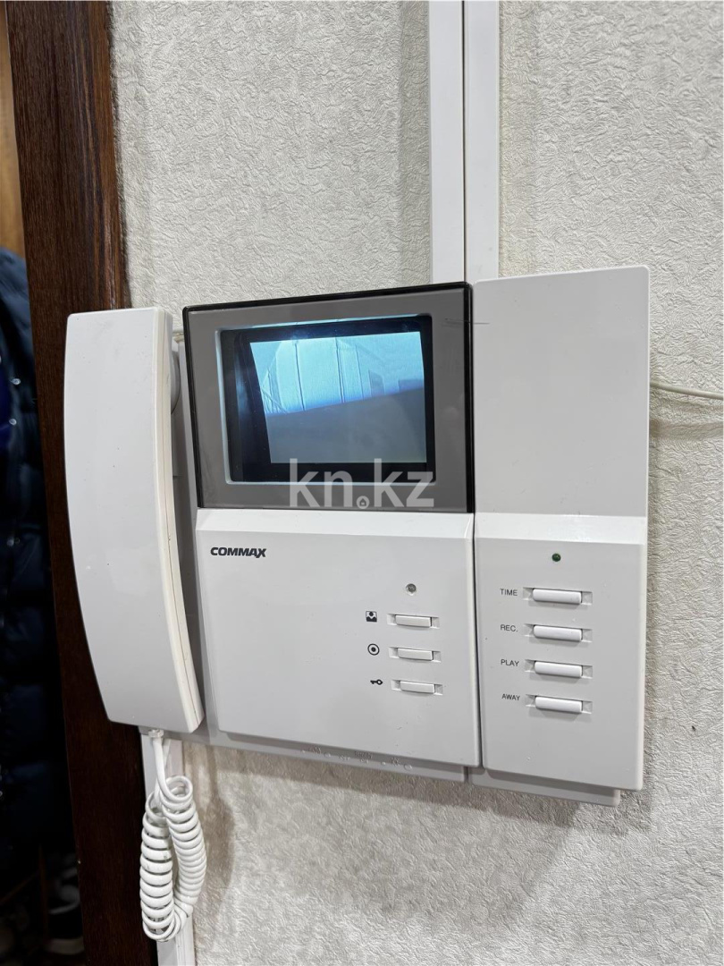 Продажа 4-комнатной квартиры, 76 м² - Продажа четырехкомнатных квартир в Караганде - страница 3 фото 11 из 14