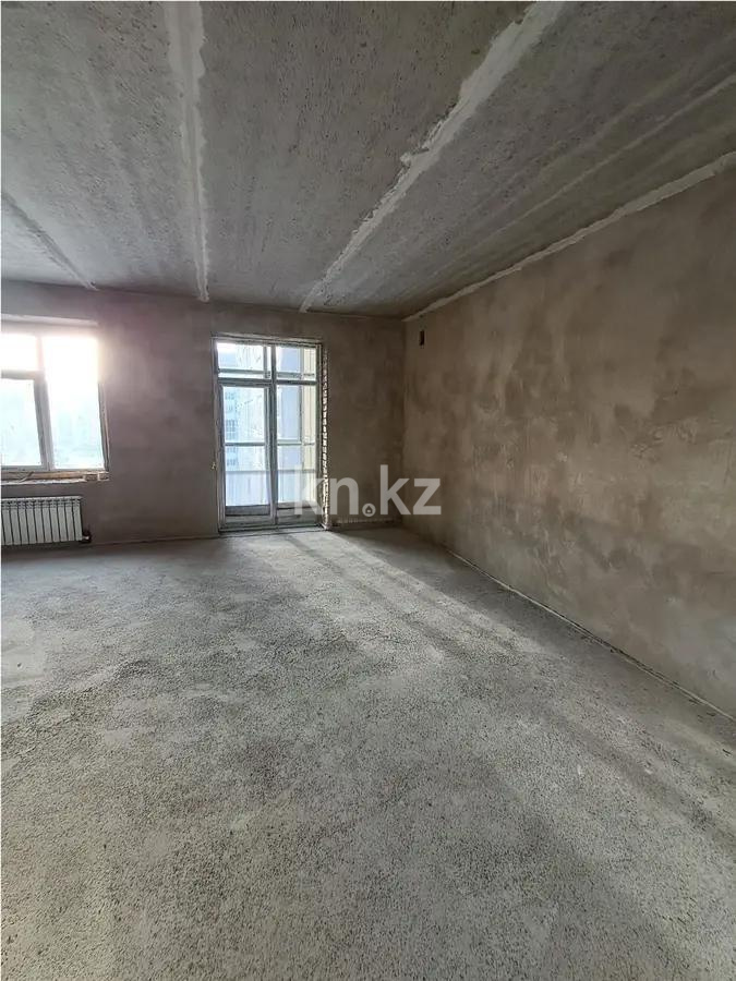 Продажа 4-комнатной квартиры, 120 м², пр. Шахтеров, дом  31/2 - Продажа  четырехкомнатных квартир в Караганде фото 1 из 4