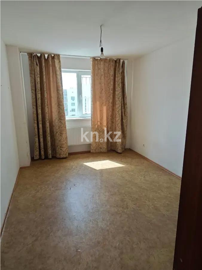 Продажа 3-комнатной квартиры, 72 м², пр. Кошкарбаева, дом  50/1 в Астане - фото 3