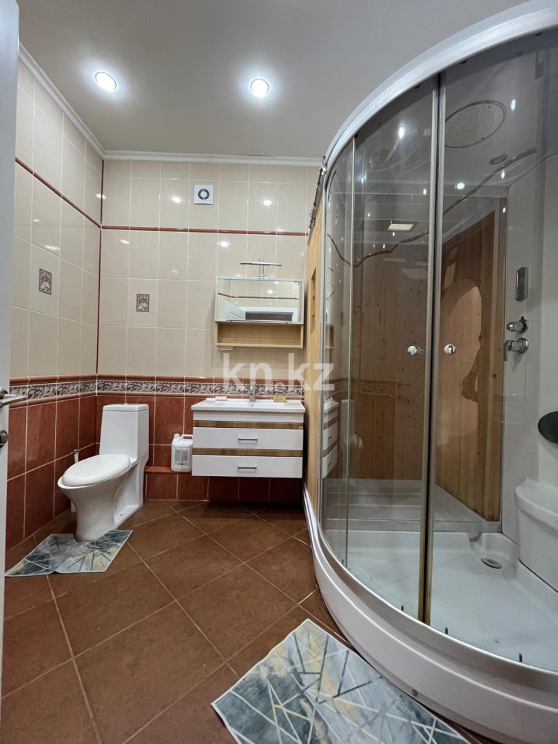 Продажа 2-комнатной квартиры, 88 м², пр. Н. Абдирова, дом  35А - Продажа  двухкомнатных квартир в Караганде фото 10 из 13