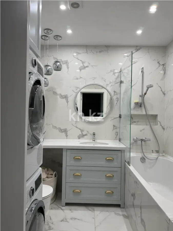 Продажа 4-комнатной квартиры, 112 м², ул. Керей-Жанибек хандар, дом  470а - Аренда квартир помесячно в Уральске фото 4 из 5