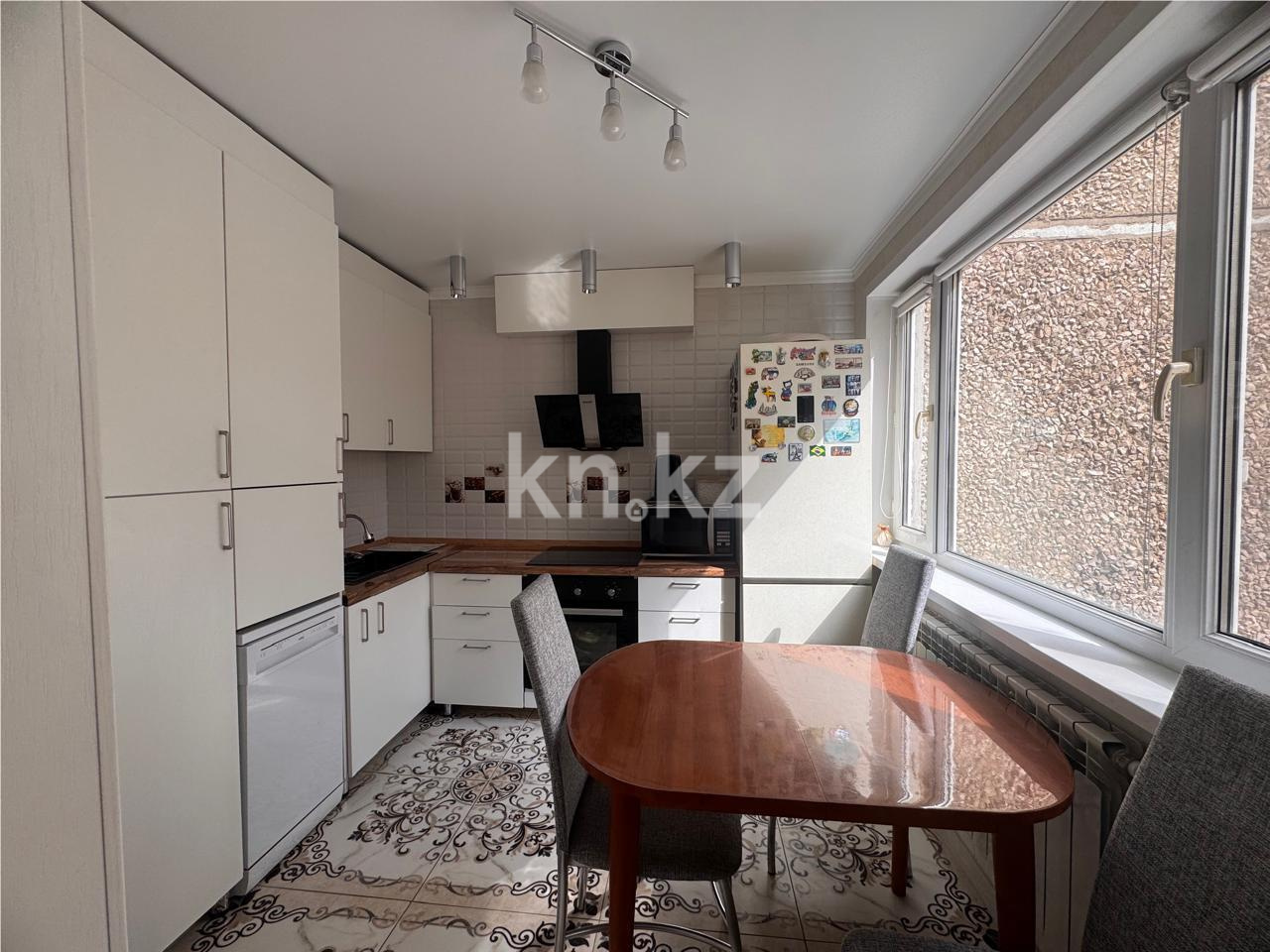 Продажа 2-комнатной квартиры, 51 м², ул. Сатыбалдина в Караганде - фото 5