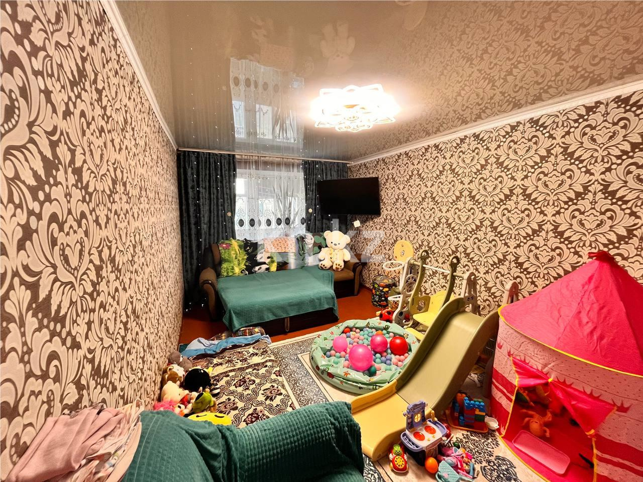 Продажа 2-комнатной квартиры, 45 м² - Продажа квартир в Темиртау - страница 3 фото 1 из 12