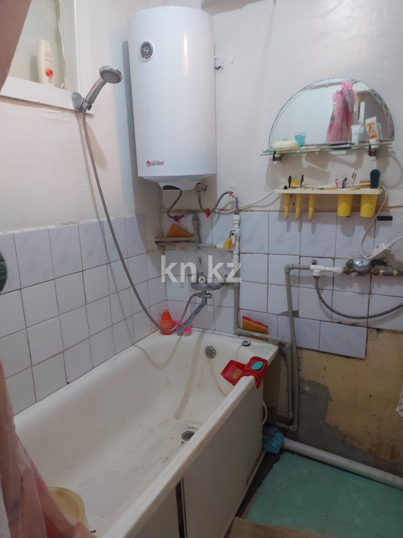 Продажа 3-комнатной квартиры, 57.3 м², ул. Маметовой в Караганде - фото 6