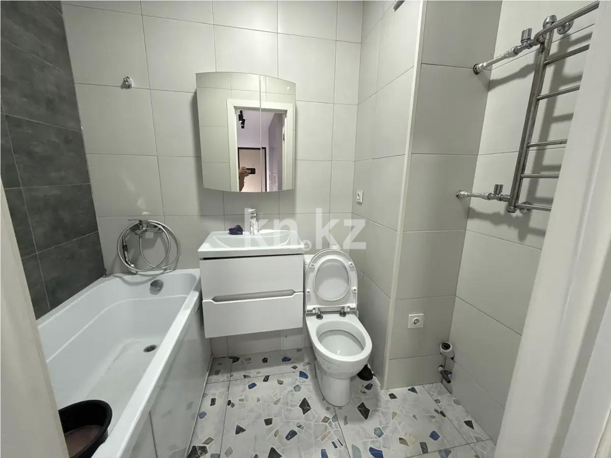 Продажа 2-комнатной квартиры, 57 м², ул. Райымбек батыра, дом  286 в Алматы - фото 4