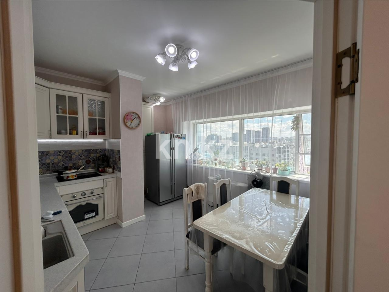 Продажа 3-комнатной квартиры, 110 м² в Астане
