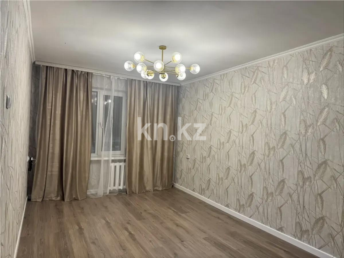 Продажа 1-комнатной квартиры, 31 м², 8 мкр., дом  37 в Алматы