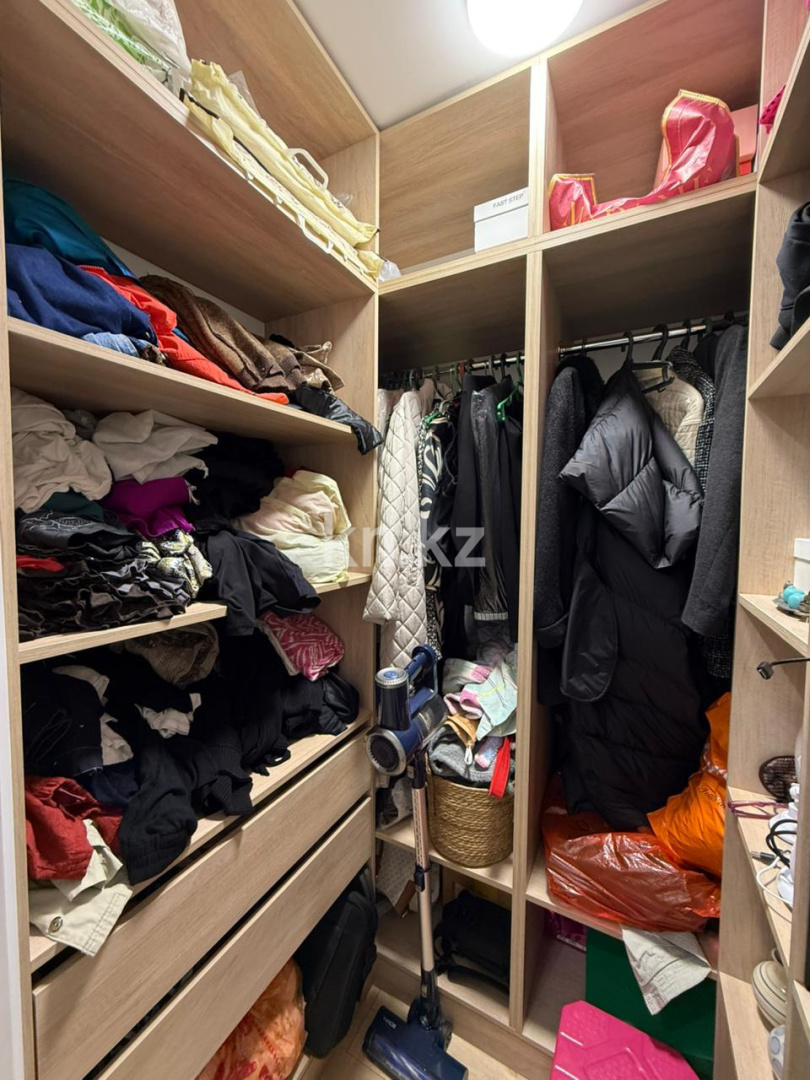 Продажа 2-комнатной квартиры, 45 м², мкр-н Орбита-4, дом  2 в Алматы - фото 19