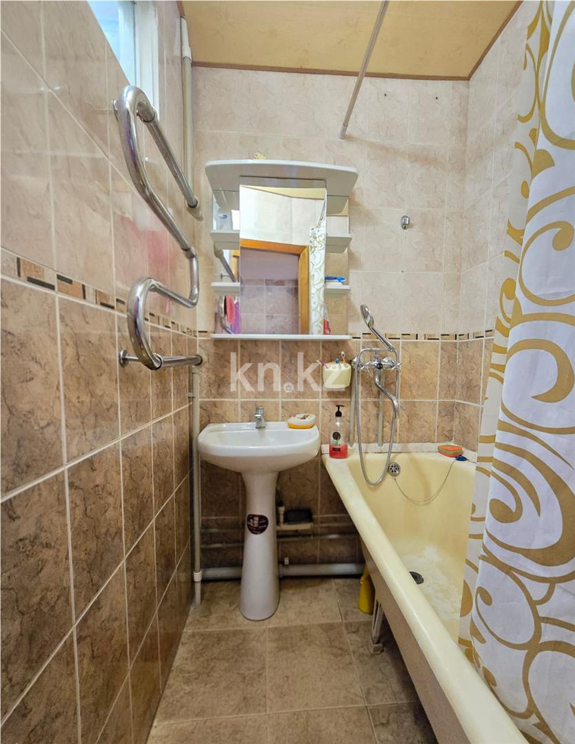 Продажа 3-комнатной квартиры, 55 м² - Продажа квартир в блочном доме в Темиртау фото 13 из 16
