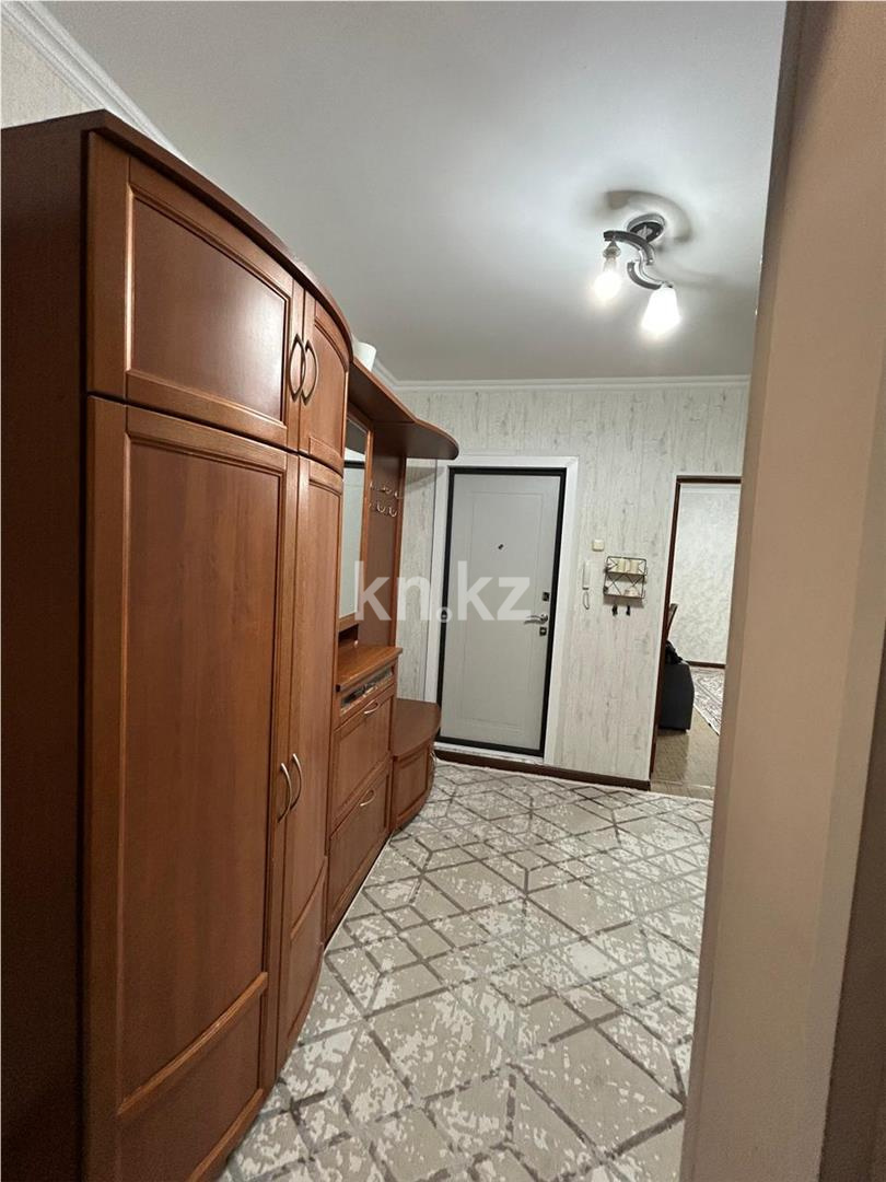 Продажа 3-комнатной квартиры, 63 м², ул. Таттимбета - Продажа  трехкомнатных квартир в Караганде фото 13 из 16