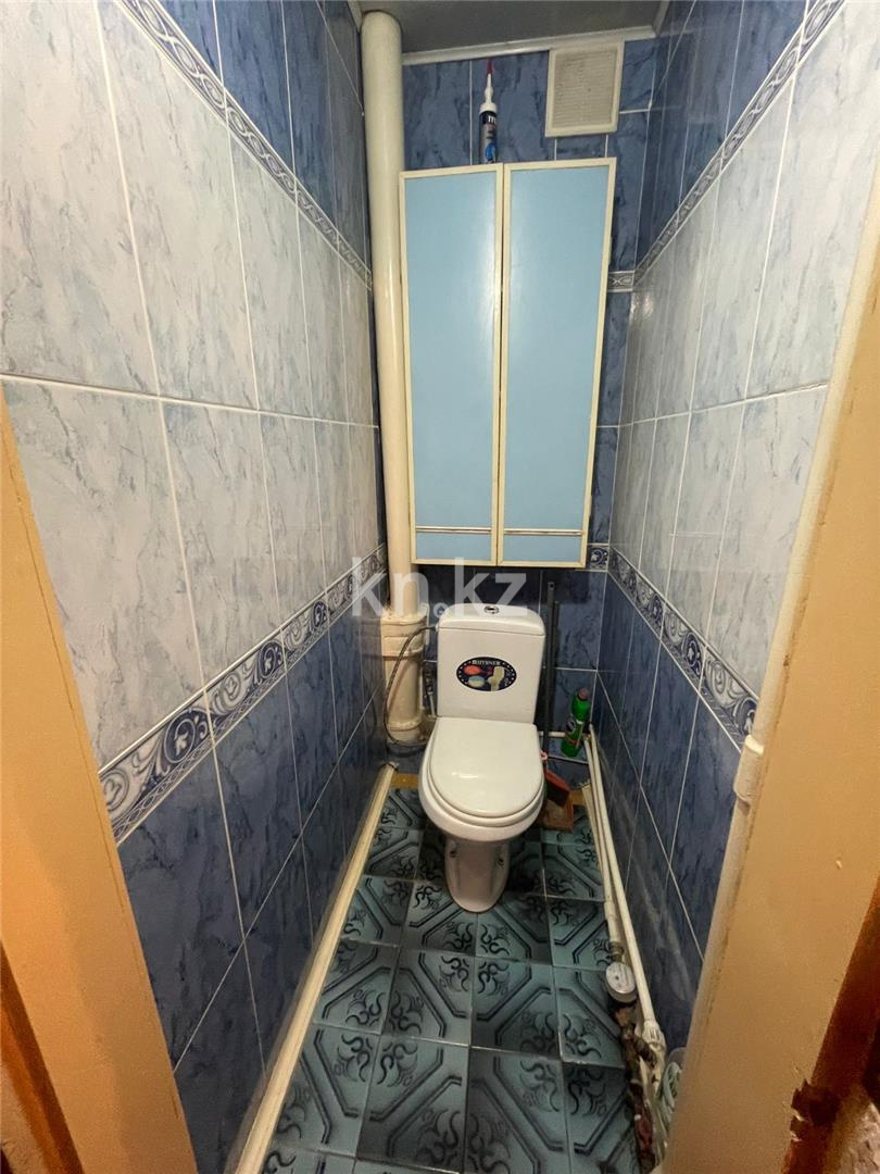 Продажа 3-комнатной квартиры, 65 м², пр. Республики, дом  18 в Караганде - фото 9