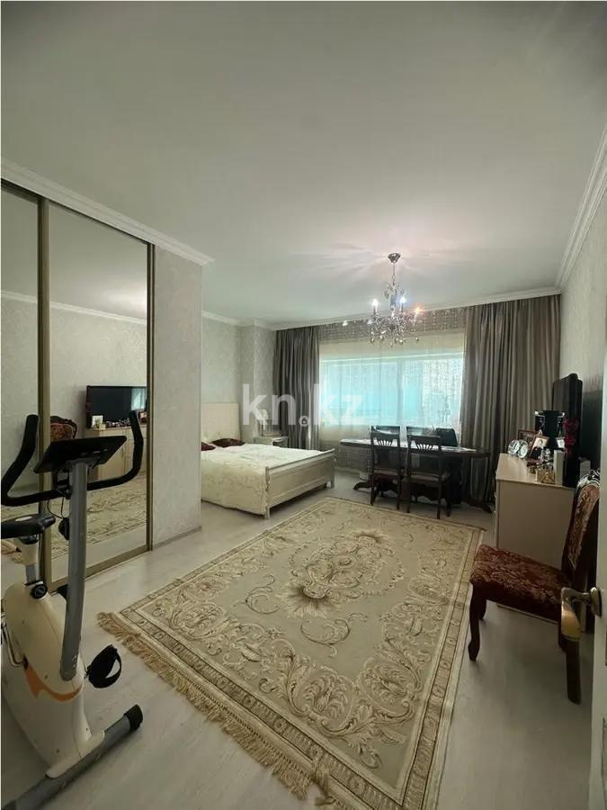 Продажа 4-комнатной квартиры, 140 м², ул. Достык, дом  5 в Астане - фото 2