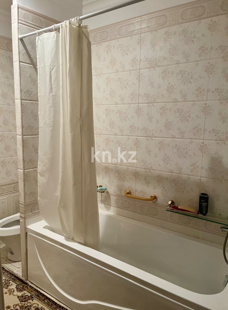 Продажа 3-комнатной квартиры, 72 м² в Алматы - фото 14