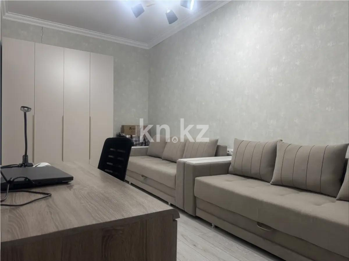 Продажа 1-комнатной квартиры, 38 м², пр. Мангилик Ел, дом  51/2 в Астане