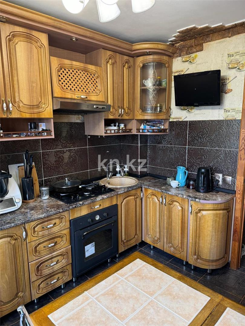 Продажа 3-комнатной квартиры, 68 м², пр. Назарбаева в Караганде - фото 9
