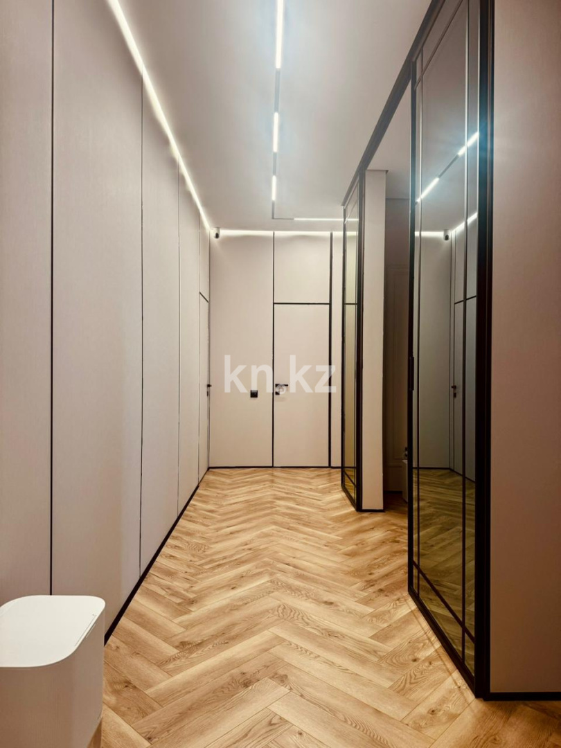 Продажа 3-комнатной квартиры, 85 м², Жошы Хан, дом  13 в Астане