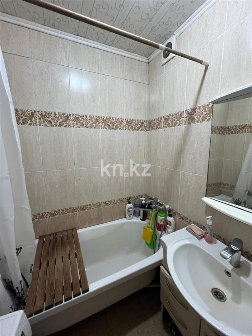 Продажа 4-комнатной квартиры, 72 м² в Караганде - фото 11