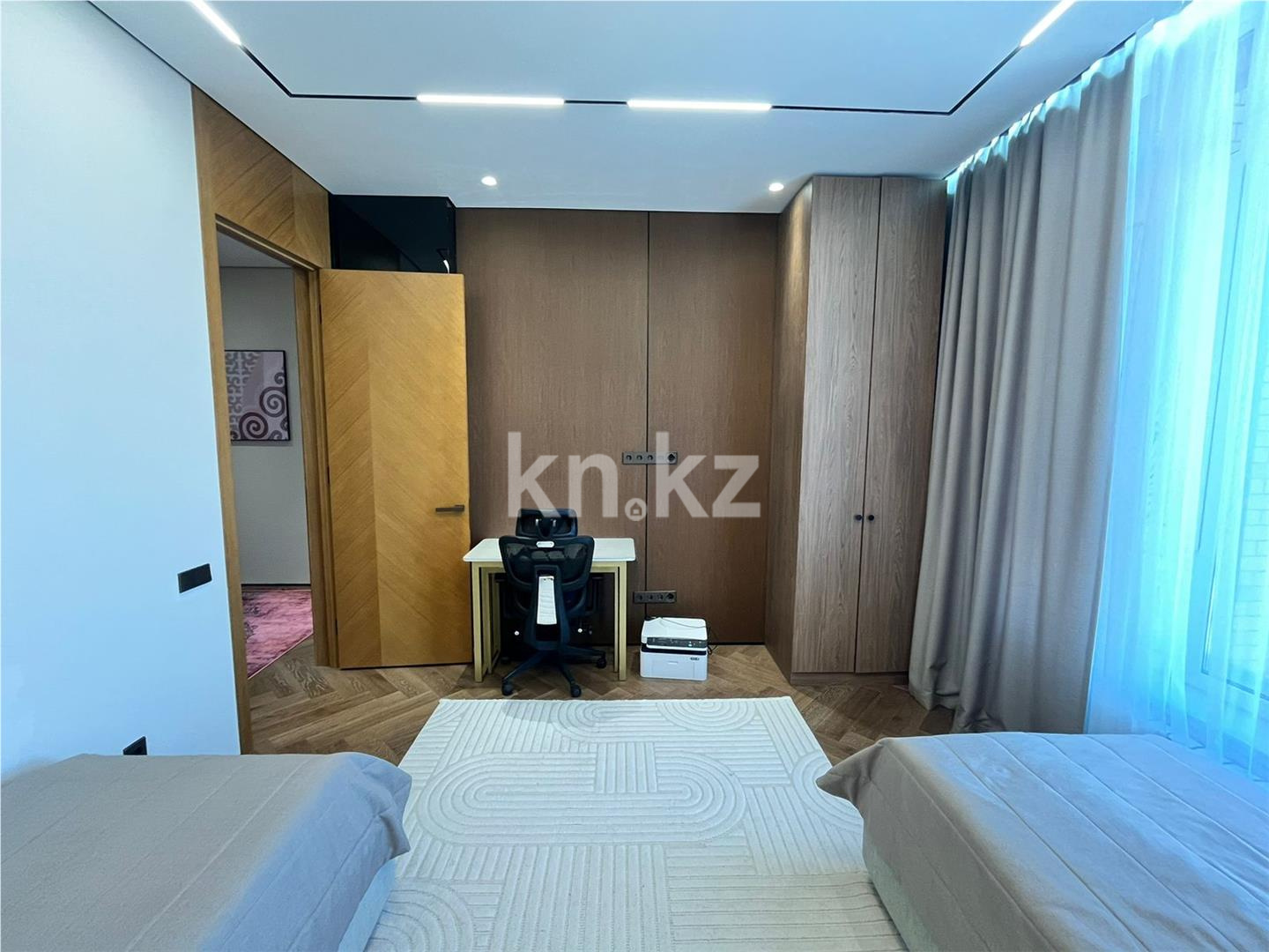 Продажа 4-комнатной квартиры, 130 м² - Продажа четырехкомнатных квартир в Астане фото 23 из 36