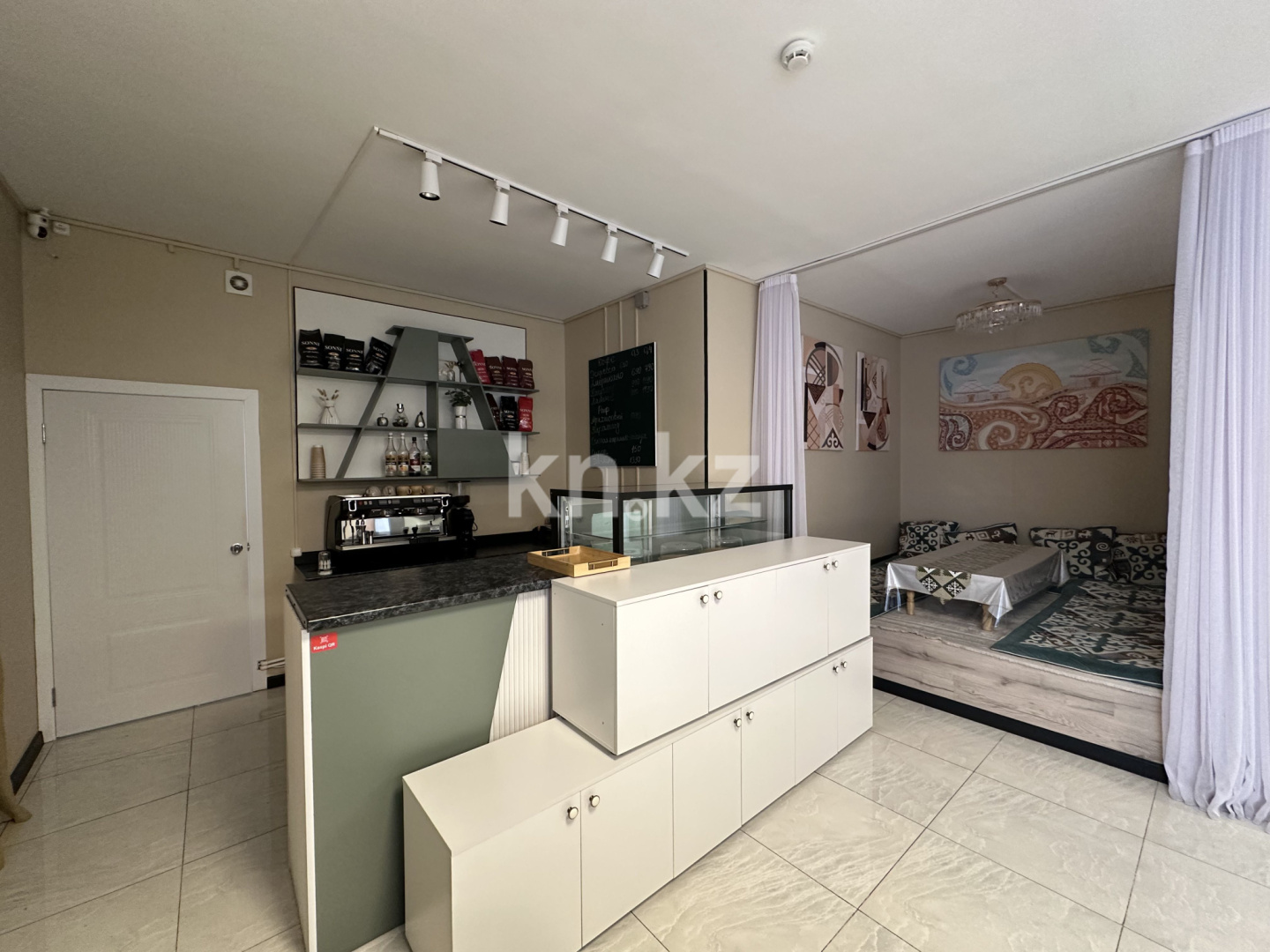 Продажа , 109.7 м², пр. Шахтеров, дом  73/1 - Продажа квартир в Казахстане фото 14 из 23