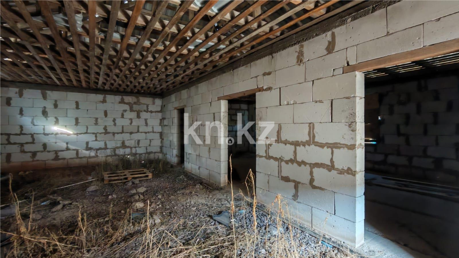 Продажа 4-комнатного дома, 120 м², ул. Жандарбековой - Продажа домов, коттеджей в Караганде фото 7 из 8