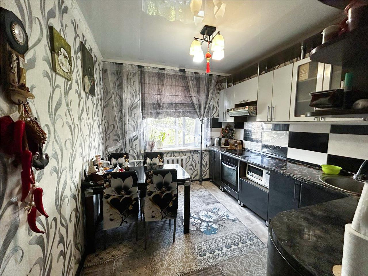 Продажа 4-комнатной квартиры, 79 м², ул. Язева - Продажа квартир в Караганде фото 10 из 18