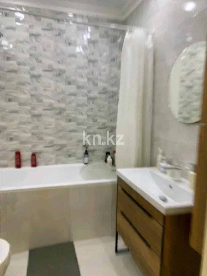 Продажа 2-комнатной квартиры, 76.4 м², ул. Сатпаева, дом  90/58 в Алматы - фото 5