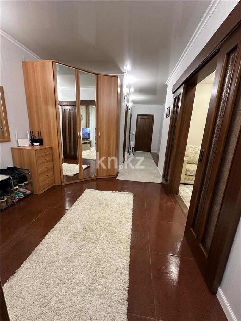 Продажа 3-комнатной квартиры, 110 м², ул. Куйши Дина в Астане - фото 7