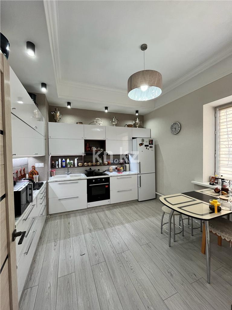 Продажа 5-комнатного дома, 210 м², ул. Мынбаева, дом  106 - Продажа квартир в Караганде фото 14 из 25