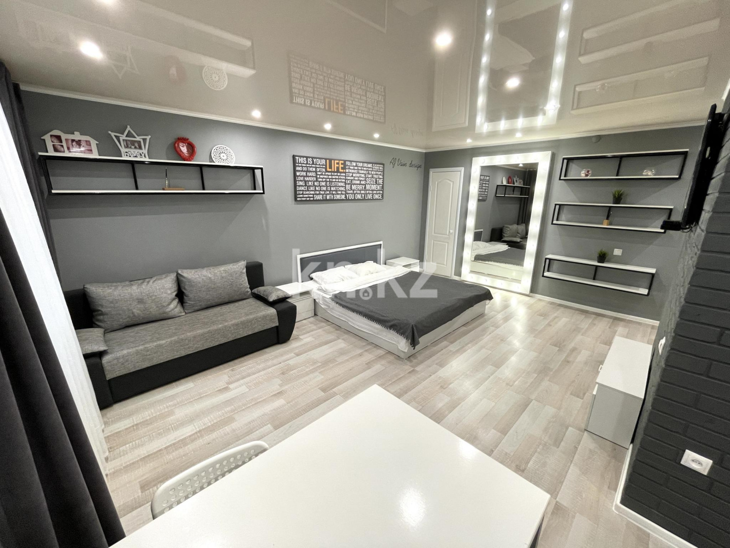 Аренда 1-комнатной квартиры посуточно, 1 м², ул. Интернациональная, дом  57 - Аренда квартир посуточно в Петропавловске фото 7 из 19