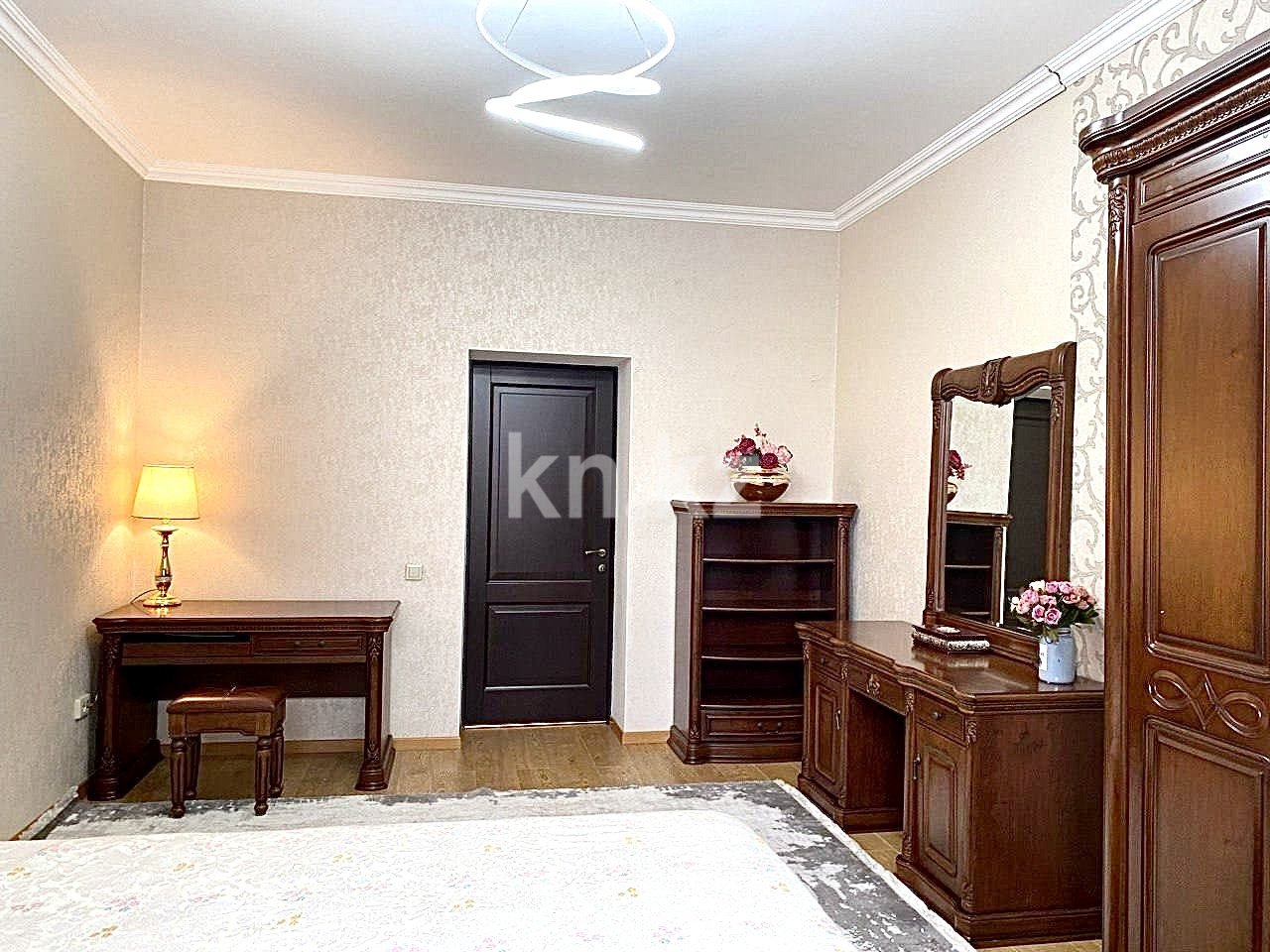 Продажа 7-комнатного дома, 413 м², ул. Козыбасы - Продажа домов, коттеджей в Алматы с фото фото 16 из 40