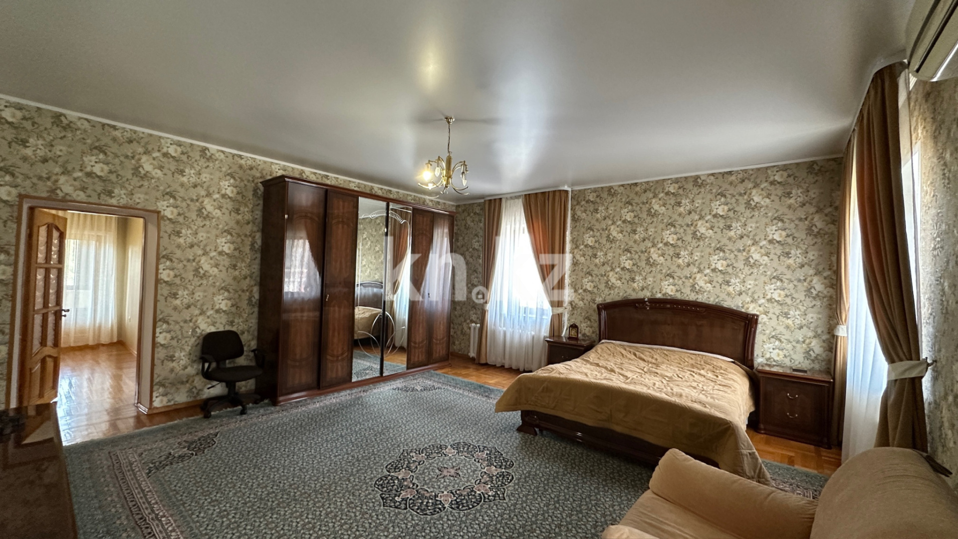 Продажа 6-комнатного дома, 315 м² в Алматы - фото 24