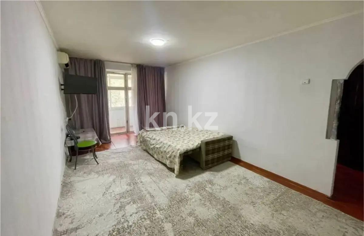 Продажа 2-комнатной квартиры, 50 м², пр. Абылай хана, дом  59 - Продажа квартир в Алматы фото 1 из 6