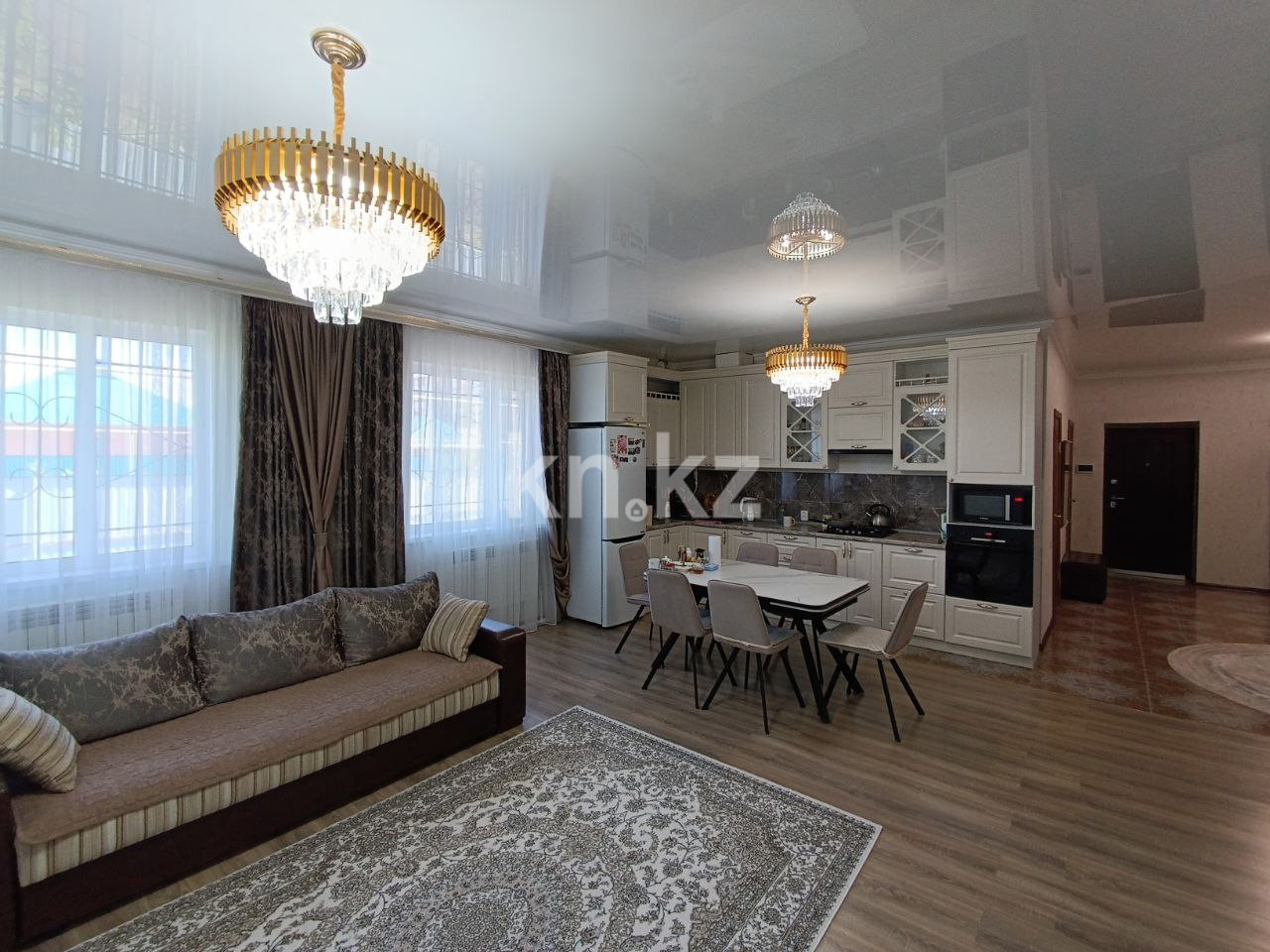 Продажа 5-комнатного дома, 213 м², 68-й квартал - Продажа квартир в Костанае фото 32 из 34