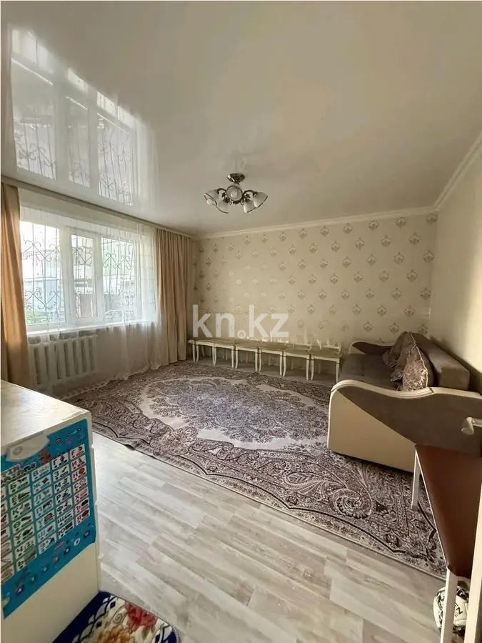 Продажа 3-комнатной квартиры, 61 м², ул. Сатыбалдина, дом  11/2 - Продажа квартир в Караганде фото 1 из 7