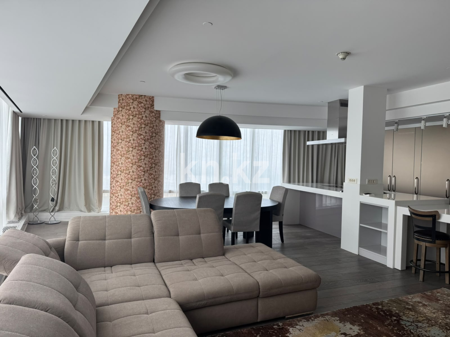 Продажа 4-комнатной квартиры, 185 м² - Продажа  четырехкомнатных квартир в новостройках Алматы фото 1 из 30