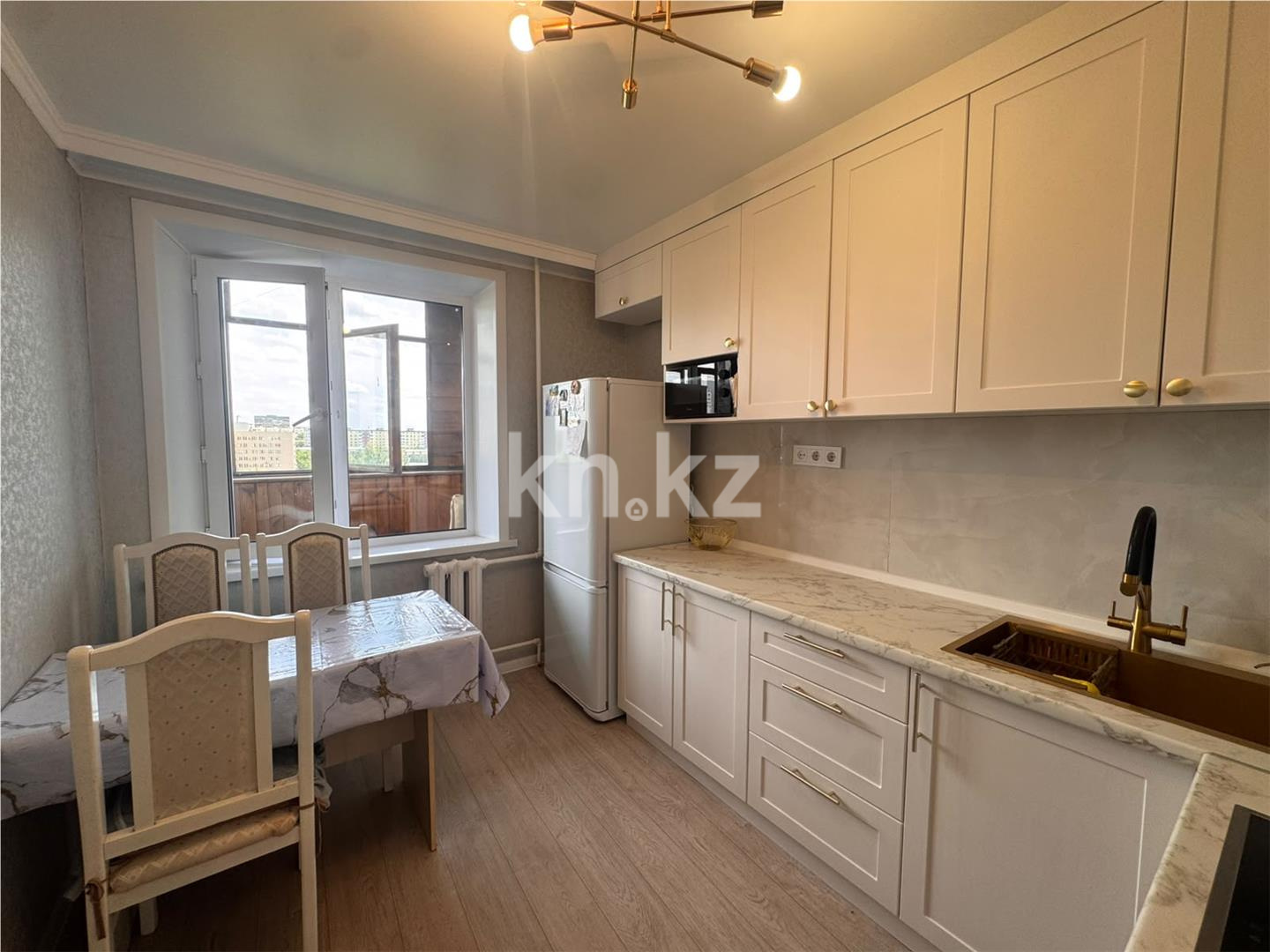 Продажа 2-комнатной квартиры, 50 м² - Продажа двухкомнатных квартир в кирпичном доме в Казахстане - страница 4 фото 7 из 13