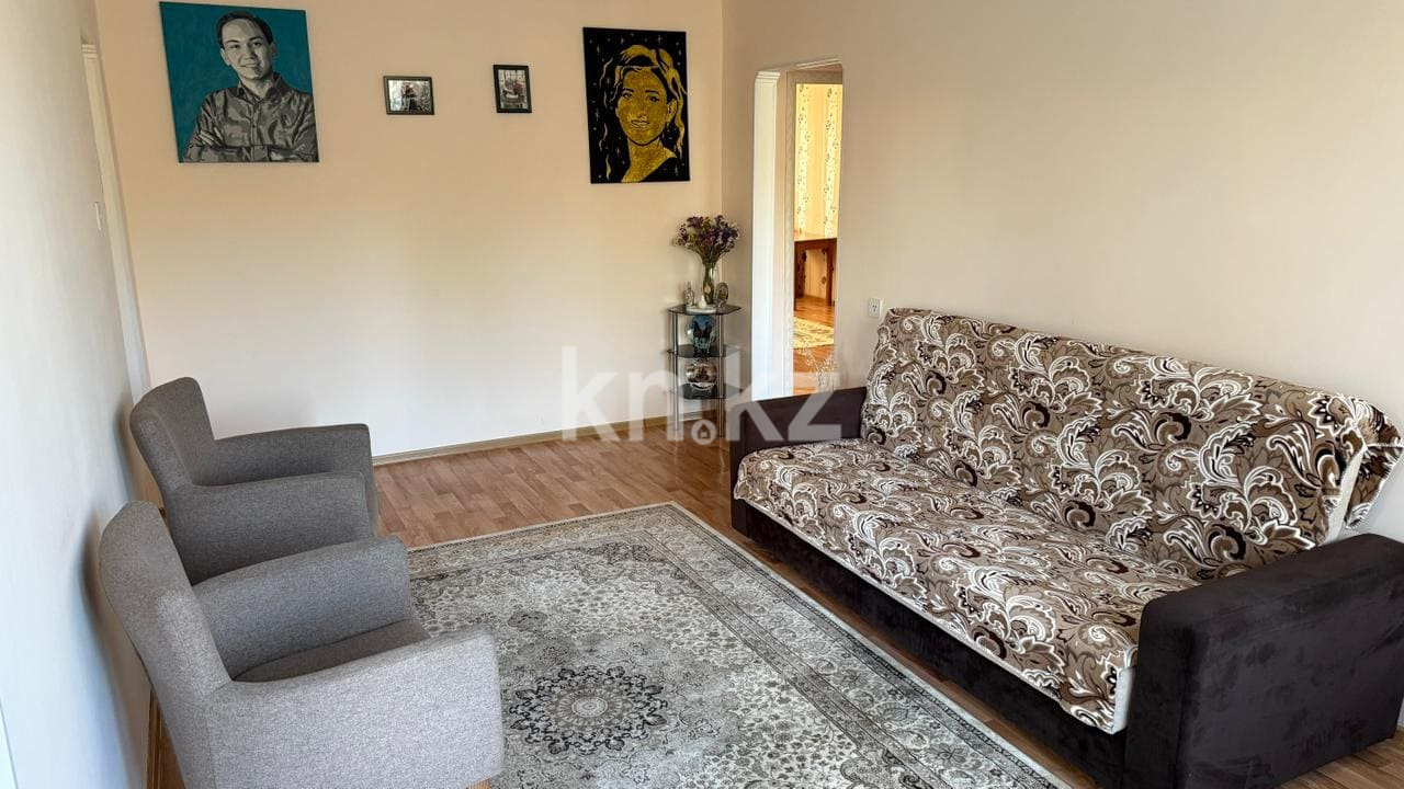 Продажа 3-комнатной квартиры, 64.4 м², ул. Дюсембекова, дом  57 - Продажа  трехкомнатных квартир в Караганде фото 2 из 12