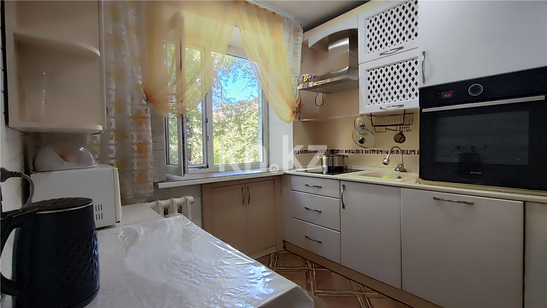 Продажа 3-комнатной квартиры, 61 м², мкр-н 14 - Продажа квартир в Караганде фото 9 из 17